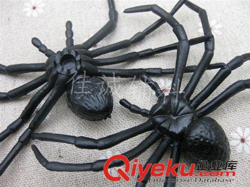 萬圣節、整蠱玩具 黑色塑料環保仿真大蜘蛛 萬圣節玩具蜘蛛 9*8CM軟原始圖片2