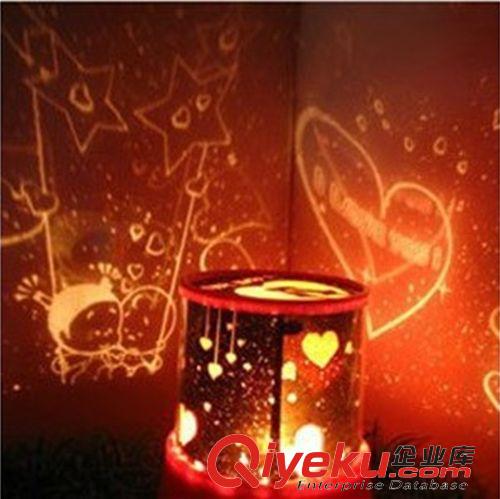 熱銷產(chǎn)品 二代戀人星空燈 音樂(lè)旋轉(zhuǎn)款LED超亮版星空投影儀 禮贈(zèng)品廠家供應(yīng)原始圖片3