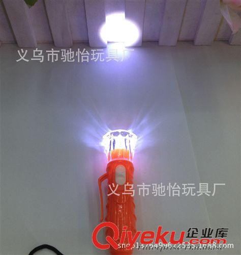 塑料LED手電筒 家用便攜戶外多功能迷你LED手電 小巧透明燈 塑料手電筒淘寶熱銷原始圖片3