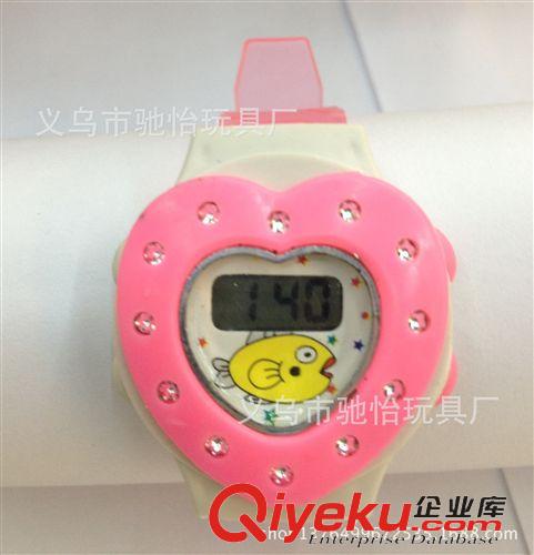 兒童手表系列 廠家直銷 {zx1}款功能小透明手表兒童電子手表 pp表