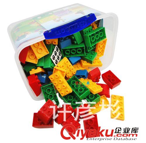 益智類玩具 批發 兒童盒裝百變積木拼插益智玩具 105粒積木送公仔+路標玩具1原始圖片2