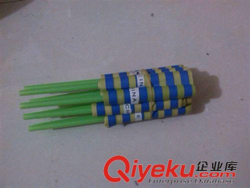 助威道具 廠家熱銷 兒童生日吹龍 供應(yīng)塑料管吹龍 Party用品 派對助威用品