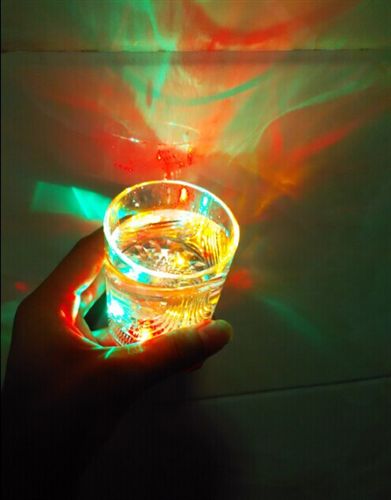 杯子 液體感應小花直杯 倒水就亮 創意發光杯子炫麗七彩水杯國慶節禮物