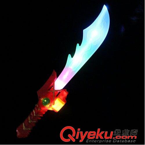軍事武器 批發(fā)新款帶投影燈閃光音樂(lè)玩具刀 地?cái)偘l(fā)光熱賣