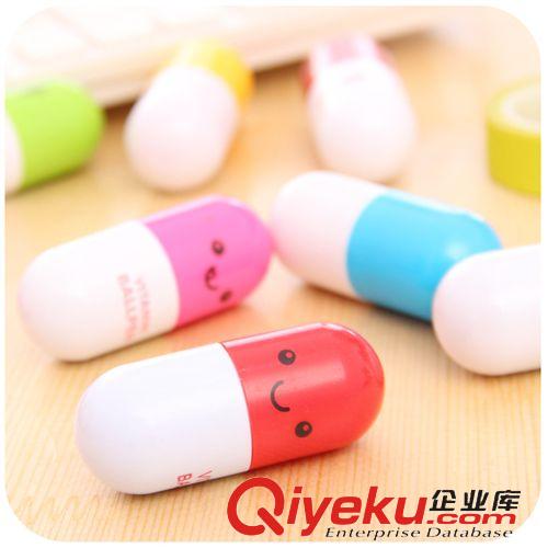 文具用品 個(gè)性表情膠囊藥丸筆批發(fā)創(chuàng)意圓珠筆韓國(guó)可愛(ài)卡通筆學(xué)生獎(jiǎng)品文具