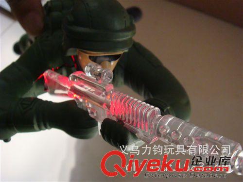 閃光玩具 廠家直銷電動爬兵電動爬行軍人 特種兵