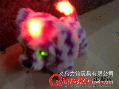 電動毛絨玩具 電動狗 倒退狗 廠家直銷 平毛卷毛條紋帶燈電動狗原始圖片2
