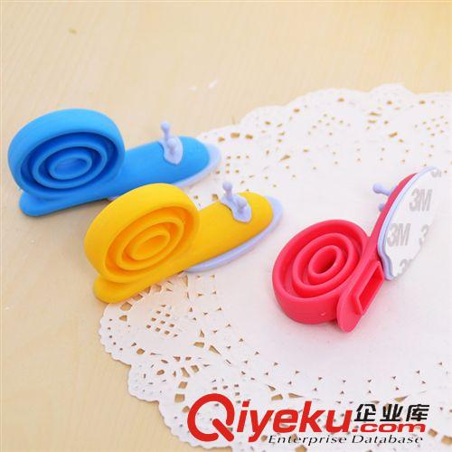12月新品 寶寶蝸牛安全門夾 防風(fēng)防夾手可旋轉(zhuǎn)彩色動(dòng)物造型兒童房塑料門檔原始圖片2