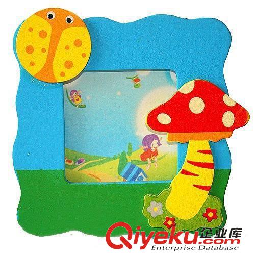 創(chuàng)意家居 日用  兒童彩色卡通木質(zhì)汽車相架 寶寶立式實木迷你大頭貼相框 熱賣原始圖片3