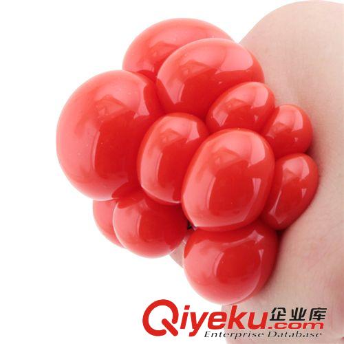 新奇玩具 愚人節(jié)整人玩具發(fā)泄玩具搞怪創(chuàng)意水球 發(fā)泄葡萄球 多色110g