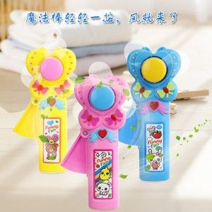 USB風(fēng)扇、迷你風(fēng)扇 小黃人充電蓄電迷你風(fēng)扇 usb兒童 戶外室內(nèi)室外手持便攜pvc軟扇葉