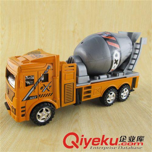 回力\滑行\(zhòng)慣性 2014新品 慣性槽罐水泥工程車 熱賣兒童義烏地攤貨玩具批發(fā)