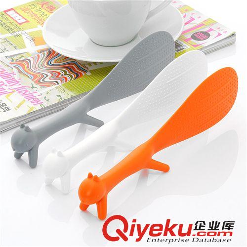 廚房衛(wèi)浴 2元店貨源  跑江湖 地?cái)傄故?廚房用品   捻蒜盒/蒜泥器 一件代發(fā)
