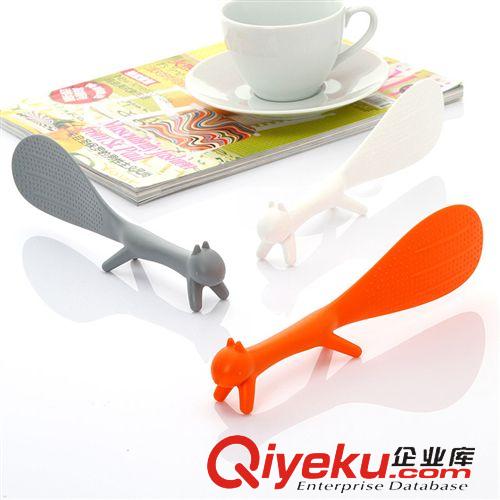 廚房衛(wèi)浴 2元店 地?cái)傄故?小松鼠造型飯勺 可立式米勺 飯鏟 不粘鍋飯勺原始圖片2