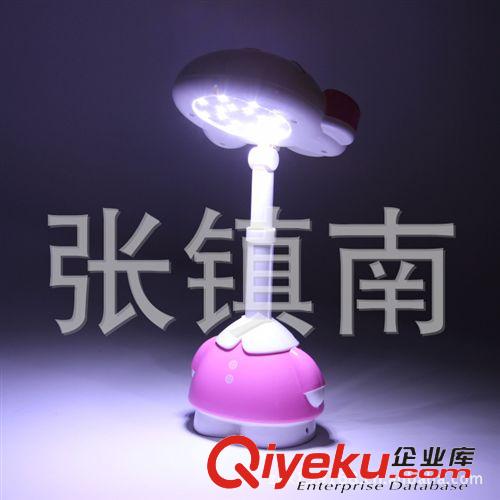 創(chuàng)意禮品燈 廠家直銷(xiāo) KT貓充電小臺(tái)燈 創(chuàng)意KT貓LED節(jié)能臺(tái)燈 高品質(zhì) 插座燈