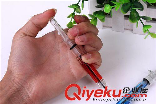 百货系列 新奇玩 具韩国创意 整人针筒注射器圆珠笔 针筒笔 笔 批发价