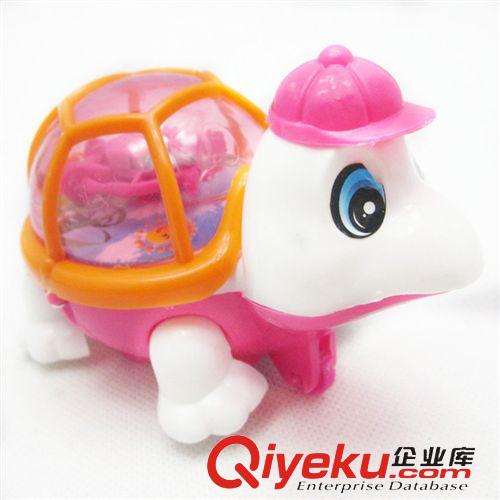 益智玩具類 會(huì)跑會(huì)發(fā)光的烏龜 傳統(tǒng)拉線閃光烏龜 地?cái)偘l(fā)光禮品批發(fā)