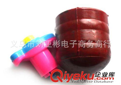 發(fā)光玩具類 供應(yīng)  仿木陀螺/七彩音樂陀螺/地攤貨源批發(fā) 帶激光線原始圖片2