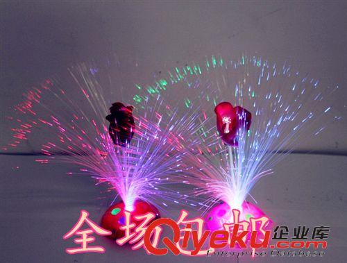 發(fā)光玩具 批發(fā)閃光發(fā)光玩具地?cái)傌浽雌卟蕦毷z燈兒童帶花光纖一手貨源包郵原始圖片2