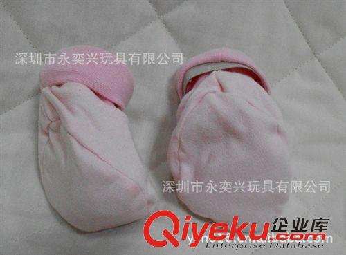 婴幼儿用品+婴幼儿玩具 厂家直销  专业定做生产婴幼儿用品  0-3岁婴幼儿鞋服套装