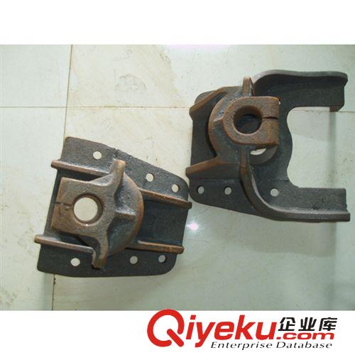 各種材質鑄件 衡水鑫盛鑄造廠專業生產加工各種類型鑄鋼件，球墨鑄件等機械配件