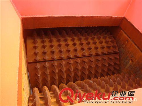 破碎設備 供小型齒輥破碎機 雙齒輥式破碎機 輥式破碎機 大型雙齒輥破碎機原始圖片3