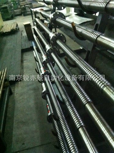 研磨級滾珠絲桿 機床絲桿生產(chǎn)廠家 另維修國內(nèi)外各機床絲桿 大型滾珠絲桿生產(chǎn)廠家原始圖片2