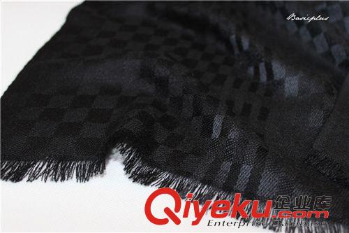 男款區(qū) 2014秋冬新款男士圍巾 絲羊絨棋格圍脖男圍巾高檔商務圍巾 1899原始圖片3