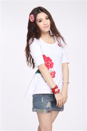 【裂帛上裝】 C9177民族風(fēng)2013夏裝新品大片牡丹繡花 圓領(lǐng)寬松針織短袖t恤 百搭原始圖片2