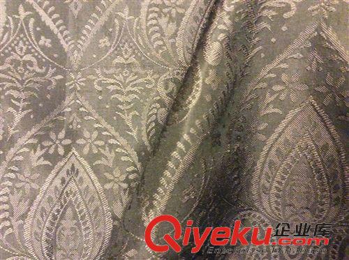 絲綢染色現(xiàn)貨成品熱銷展示區(qū) 供應(yīng)46mm色織花綢秋冬韓版定制gd真絲交織提花料 廠家直銷