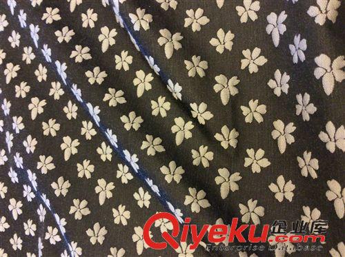 絲綢染色現(xiàn)貨成品熱銷展示區(qū) 供應(yīng)42mm絲毛棉花綢 秋冬定制gd真絲混紡色織面料 廠家直銷