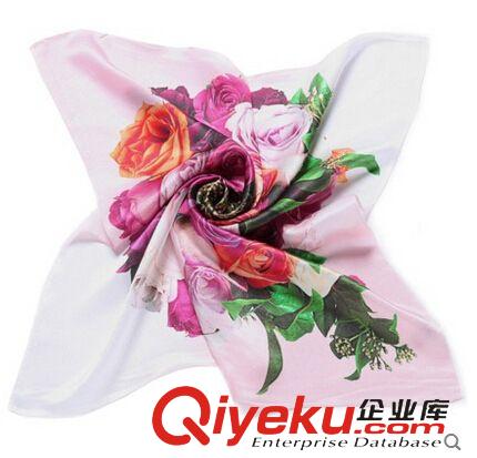 真絲大方巾 女士真絲大方巾gd禮品 民族風青花瓷大披肩桑蠶絲絲巾 FW204B