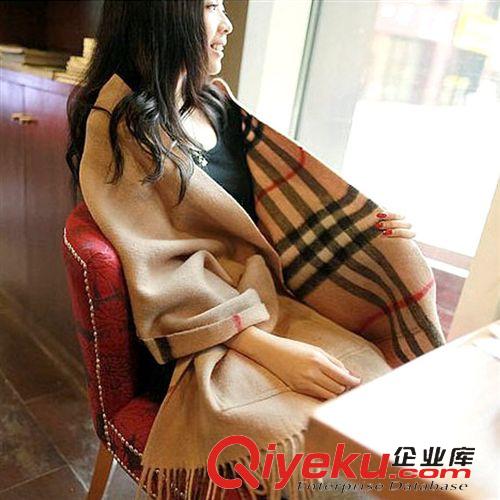 羊毛圍巾 2014秋冬最熱披肩 上帝的調(diào)色盤羊絨披肩 七彩女王拼接圍巾批發(fā)
