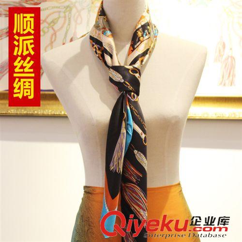 真絲大方巾110cm 【順派絲綢】真絲大方巾 雅典壁畫(huà) 時(shí)尚百搭 印花卷邊 包郵代發(fā)