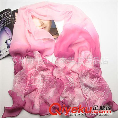 蘇繡真絲長(zhǎng)巾 蘇州絲綢{bfb}桑蠶絲 真絲圍巾 漸變色繡花長(zhǎng)絲巾 廠家直銷(xiāo) 批發(fā)