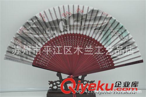 竹節(jié)真絲女扇 蘇州扇子 工藝扇 頭青扇骨 竹節(jié)雕刻真絲女扇 水鄉(xiāng)小橋流水圖原始圖片2