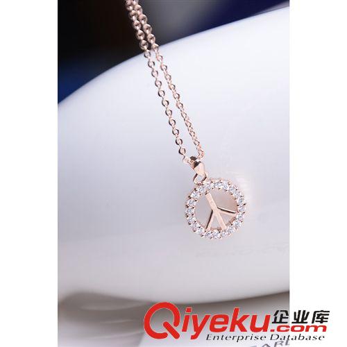 時(shí)尚飾品-防過(guò)敏 和平標(biāo)志14k玫瑰金精細(xì)點(diǎn)鉆短鏈 女韓版明星同款 廠家直銷