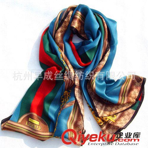 真絲長(zhǎng)巾Silk Long Scarves 3色可選{zx1}G訂單 宮庭鎖鏈款 真絲喬其緞?wù)渲楣鉂砷L(zhǎng)絲巾圍巾披肩