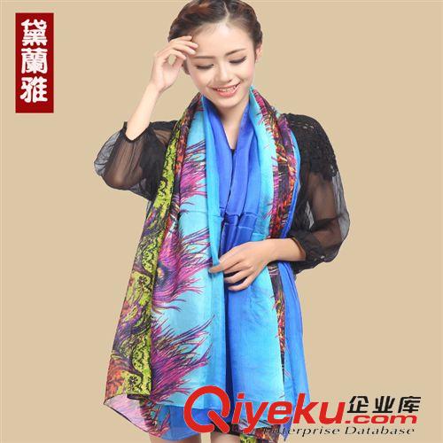 海蒂爆款 2014新款印花圍巾 環(huán)環(huán)相扣 斜紋仿真絲  批發(fā)韓版印花圍巾廠家原始圖片2