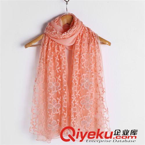 繡花類別 刺繡新款圍巾燙鉆長巾批發絲巾直銷 進  口鉆高溫燙生產工藝廠家原始圖片3