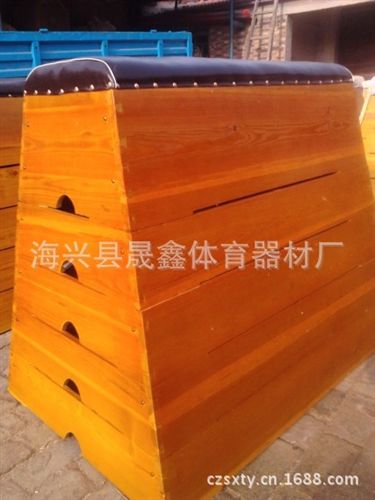 田徑體操系列 體育器材廠(chǎng)家促銷(xiāo)體操用品（五節(jié)跳箱）均有現(xiàn)貨24小時(shí)發(fā)貨