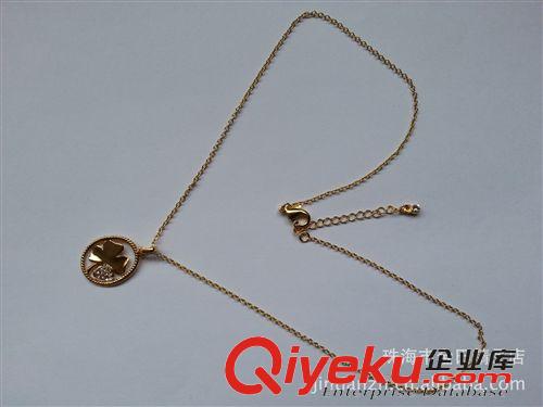 F..女士飾品：時尚飾品 化妝鏡 美容器具 供應制作四葉草 幸運草鍍金鑲嵌水晶吊墜項鏈 化妝品 母親節禮品