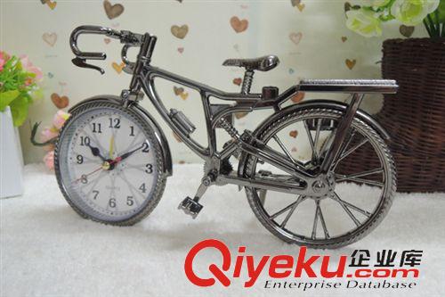 鬧鐘 工藝禮品 生日禮物 婚慶禮品 家居飾品鯨魚中款鬧鐘