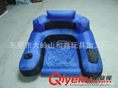水上用品 廠家可按客人要求訂做環(huán)保pvc水上充氣浮排坐騎