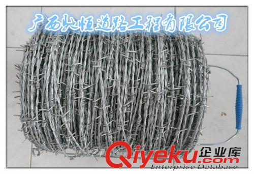 護(hù)欄、護(hù)欄網(wǎng) 安平廠家直銷   刀片刺絲滾籠每米整套提供原始圖片2