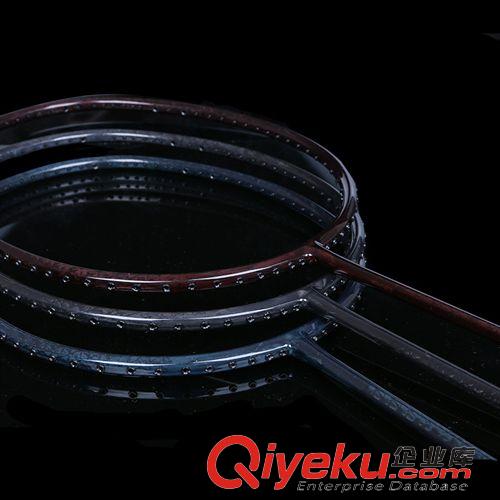 現(xiàn)貨專區(qū) 正品超輕6U國家隊訓(xùn)練單拍 魚鱗鈦網(wǎng)WOVEN烏缺攻擊黑金剛羽毛球拍原始圖片3