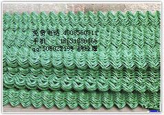 護欄網(wǎng) 廠家批發(fā)包塑勾花護欄網(wǎng)，墨綠 草綠勾花網(wǎng) 操場護欄網(wǎng) 歡迎垂詢