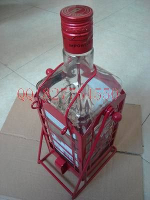 廚具、餐具、酒具、燒烤架類 生產(chǎn)各種鐵制酒托架、酒架、洋酒架、紅酒架、酒杯架