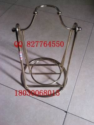廚具、餐具、酒具、燒烤架類 定制各種鐵制搖酒架、鍍金酒架、洋酒架、鐵制工藝品、酒具用品