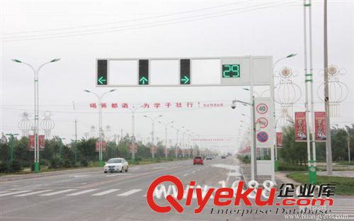 交通信號燈 爆款 優質 交通安全設施 三臂標志桿 交通標志桿 加工定制 熱銷